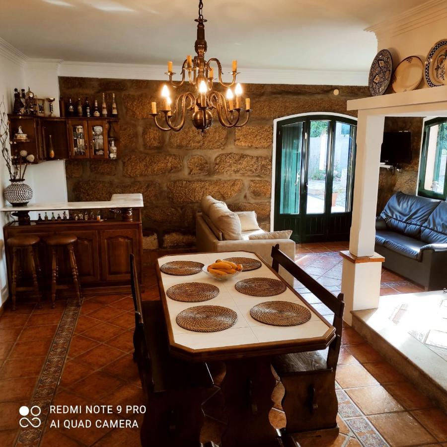 Casa Alem Rio - Quartos Para 6 Hospedes Em Santo Tirso Dış mekan fotoğraf